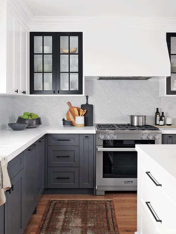 Ways to make your kitchen look bigger - contrasting cabinets