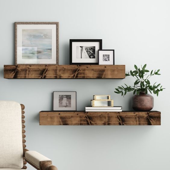 Floating shelves - A great DIY storage hack